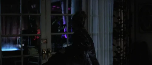 Still frame 92 from Forrest Gump (1994) directed by Robert Zemeckis
