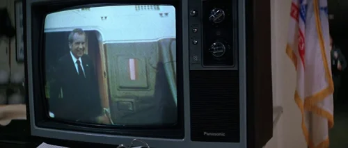 Still frame 97 from Forrest Gump (1994) directed by Robert Zemeckis