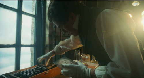 Still frame 208 from Frankenstein (2025) directed by Guillermo del Toro