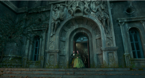 Still frame 332 from Frankenstein (2025) directed by Guillermo del Toro