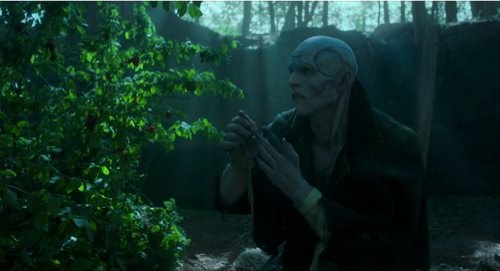 Still frame 366 from Frankenstein (2025) directed by Guillermo del Toro