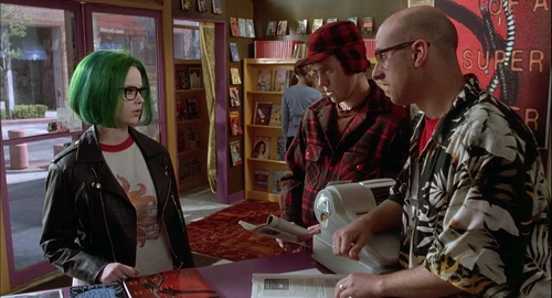 Still frame 70 from Ghost World (2001) directed by Terry Zwigoff