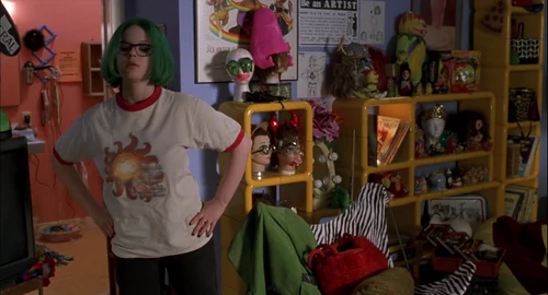 Still frame 73 from Ghost World (2001) directed by Terry Zwigoff