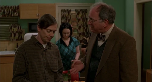Still frame 91 from Ghost World (2001) directed by Terry Zwigoff