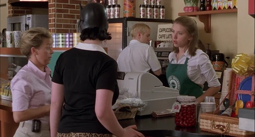 Still frame 102 from Ghost World (2001) directed by Terry Zwigoff