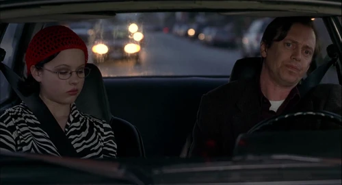 Still frame 108 from Ghost World (2001) directed by Terry Zwigoff