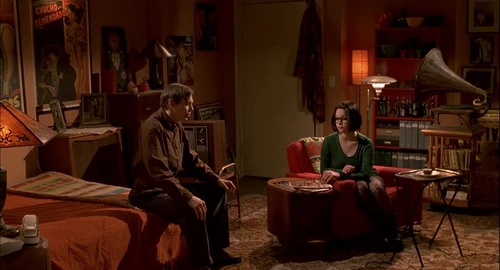 Still frame 133 from Ghost World (2001) directed by Terry Zwigoff