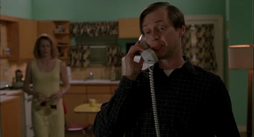 Still frame 140 from Ghost World (2001) directed by Terry Zwigoff