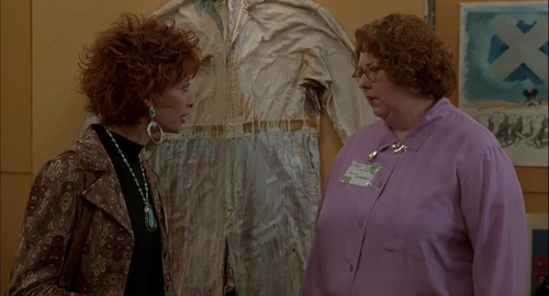 Still frame 150 from Ghost World (2001) directed by Terry Zwigoff