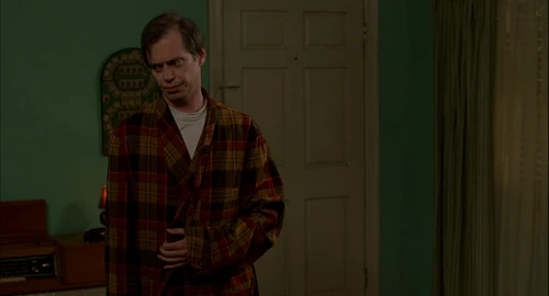 Still frame 167 from Ghost World (2001) directed by Terry Zwigoff