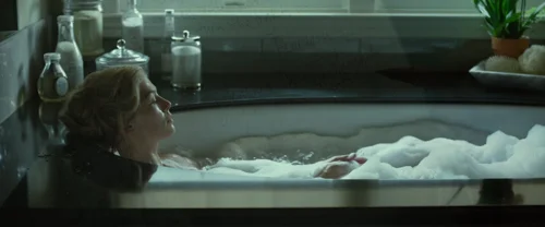 Still frame 89 from Gone Girl (2014) directed by David Fincher