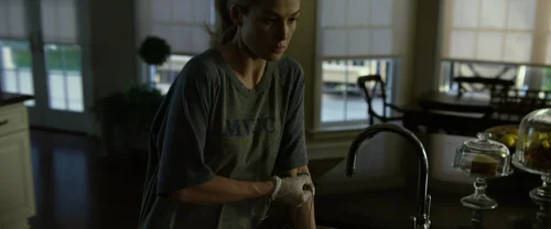 Still frame 131 from Gone Girl (2014) directed by David Fincher