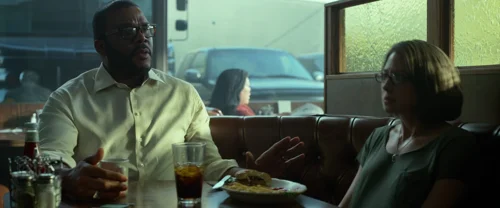 Still frame 176 from Gone Girl (2014) directed by David Fincher