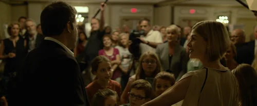 Still frame 247 from Gone Girl (2014) directed by David Fincher