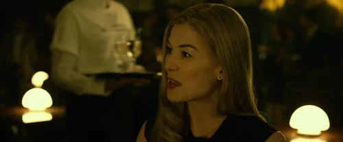 Still frame 26 from Gone Girl (2014) directed by David Fincher