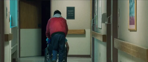 Still frame 46 from Good Time (2017) directed by Benny Safdie, Josh Safdie