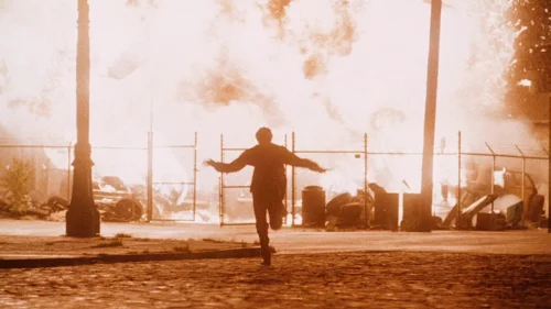 Still frame 12 from Goodfellas (1990) directed by Martin Scorsese