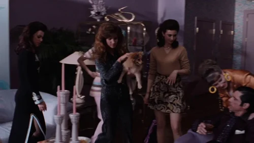 Still frame 77 from Goodfellas (1990) directed by Martin Scorsese