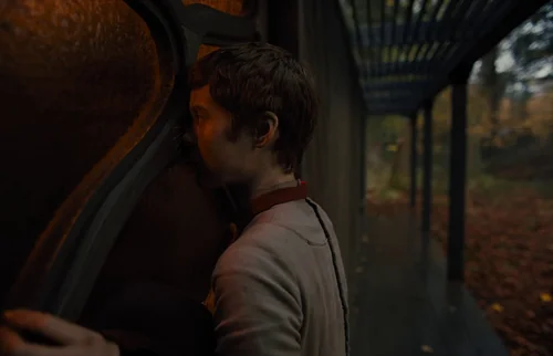 Still frame 40 from Gretel & Hansel (2020) directed by Osgood Perkins