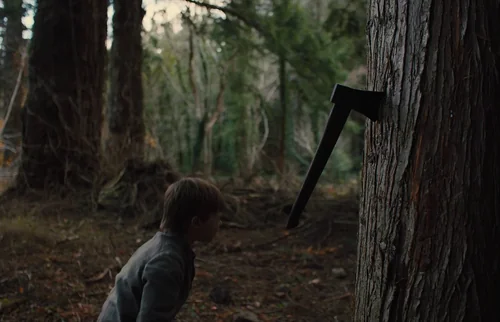 Still frame 59 from Gretel & Hansel (2020) directed by Osgood Perkins
