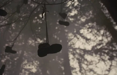 Still frame 76 from Gretel & Hansel (2020) directed by Osgood Perkins