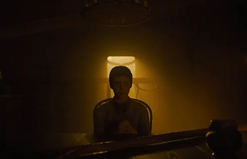 Still frame 81 from Gretel & Hansel (2020) directed by Osgood Perkins