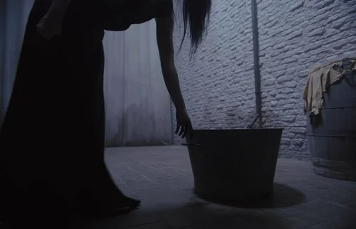 Still frame 102 from Gretel & Hansel (2020) directed by Osgood Perkins