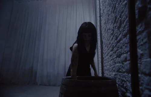 Still frame 104 from Gretel & Hansel (2020) directed by Osgood Perkins