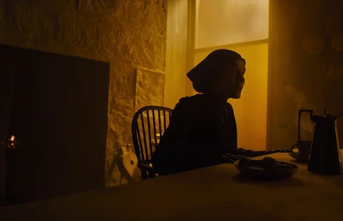 Still frame 111 from Gretel & Hansel (2020) directed by Osgood Perkins