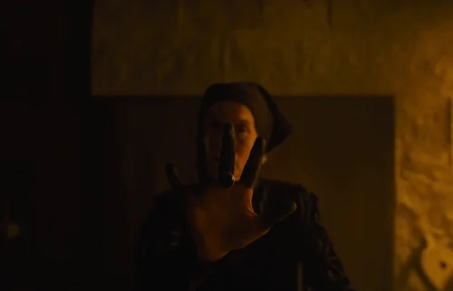 Still frame 119 from Gretel & Hansel (2020) directed by Osgood Perkins
