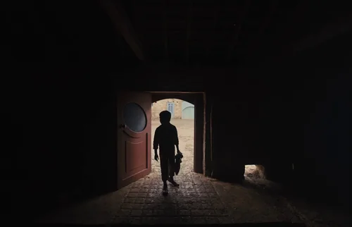 Still frame 139 from Gretel & Hansel (2020) directed by Osgood Perkins