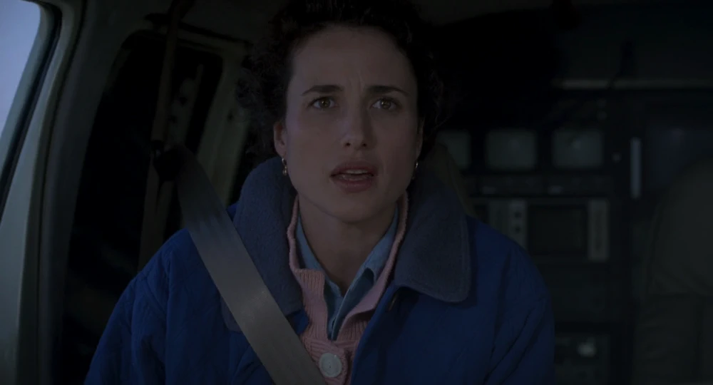 Still frame 106 from Groundhog Day (1993) directed by Harold Ramis