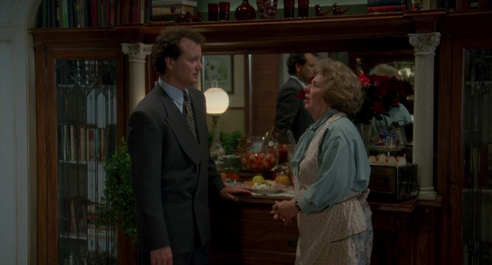 Still frame 15 from Groundhog Day (1993) directed by Harold Ramis
