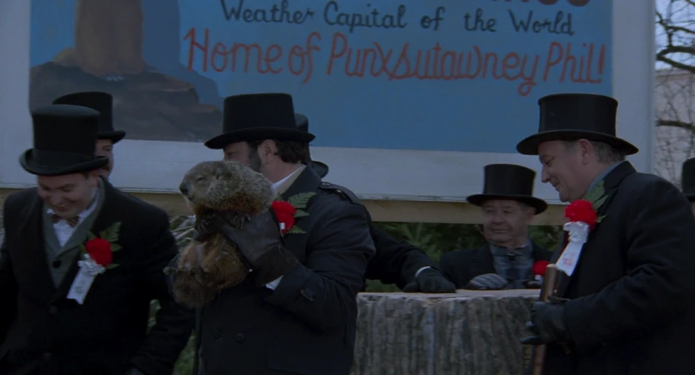 Still frame 22 from Groundhog Day (1993) directed by Harold Ramis