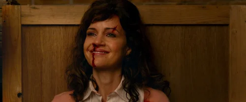 Still frame 206 from Gunpowder Milkshake (2021) directed by Navot Papushado