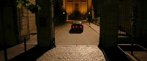 Still frame 53 from Gunpowder Milkshake (2021) directed by Navot Papushado