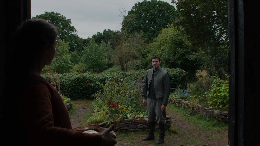 Still frame 10 from Hamnet (2025) directed by Chloe Zhao