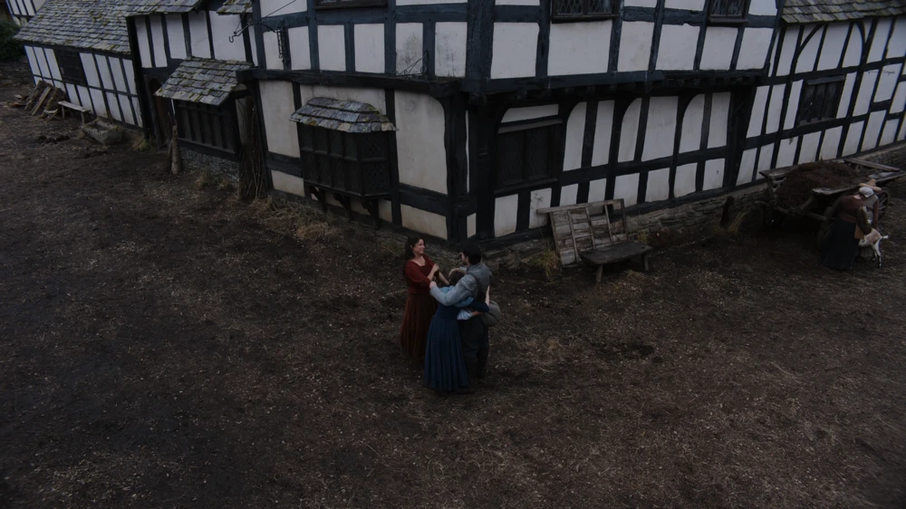 Still frame 113 from Hamnet (2025) directed by Chloe Zhao