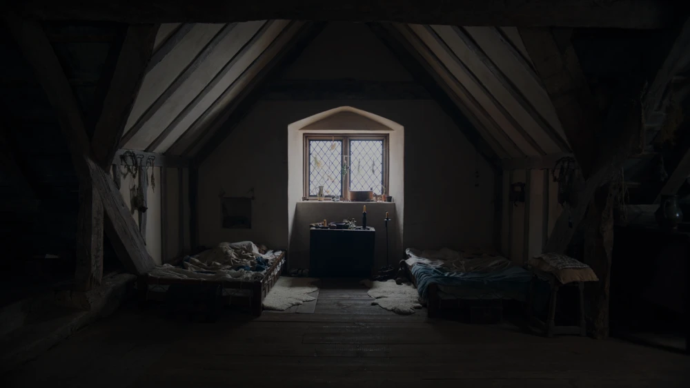 Still frame 128 from Hamnet (2025) directed by Chloe Zhao
