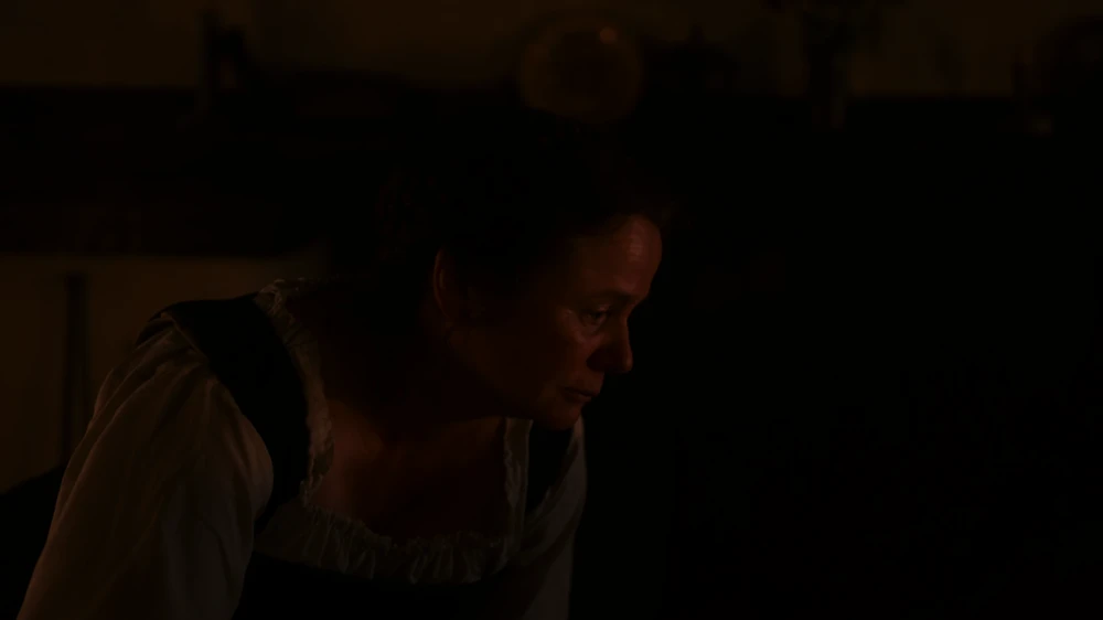 Still frame 156 from Hamnet (2025) directed by Chloe Zhao