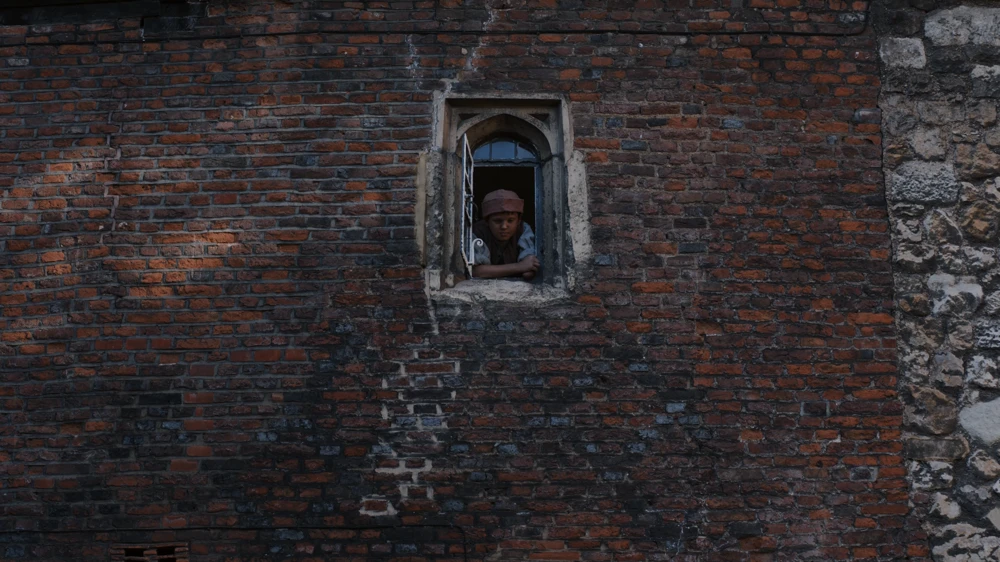 Still frame 196 from Hamnet (2025) directed by Chloe Zhao