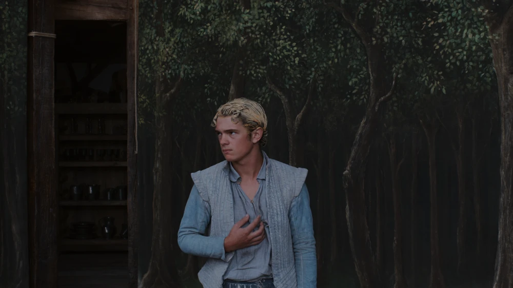Still frame 213 from Hamnet (2025) directed by Chloe Zhao