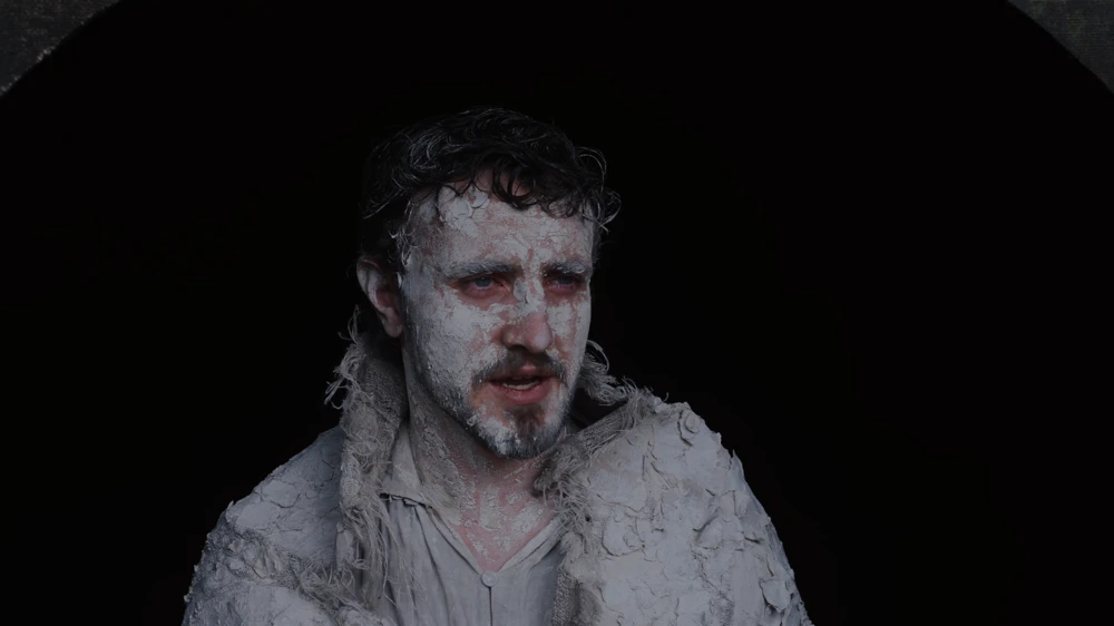 Still frame 216 from Hamnet (2025) directed by Chloe Zhao