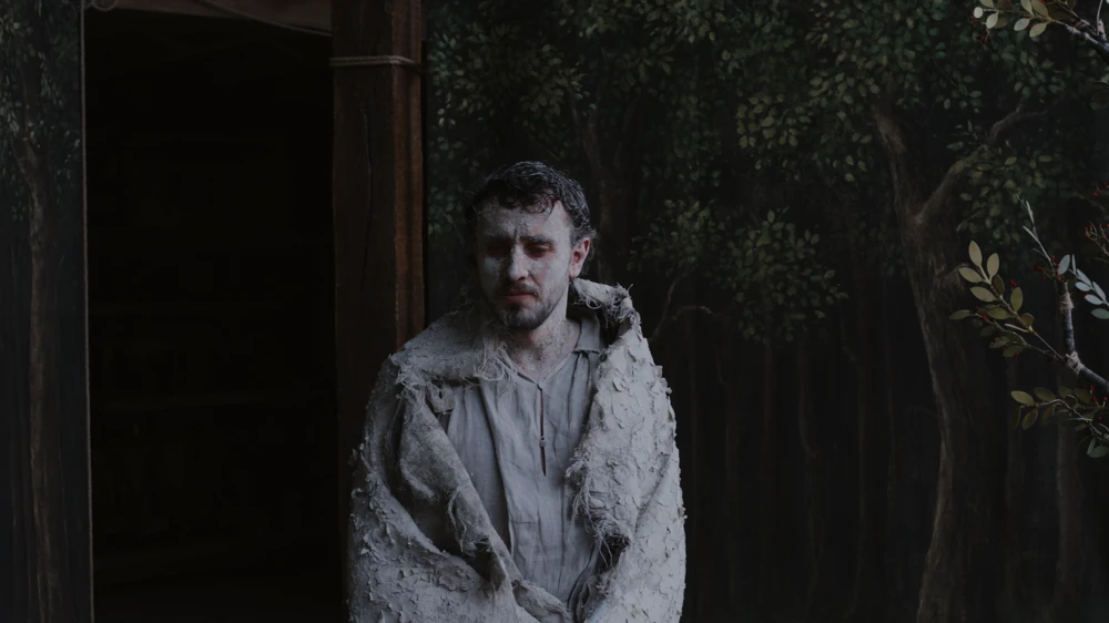 Still frame 218 from Hamnet (2025) directed by Chloe Zhao