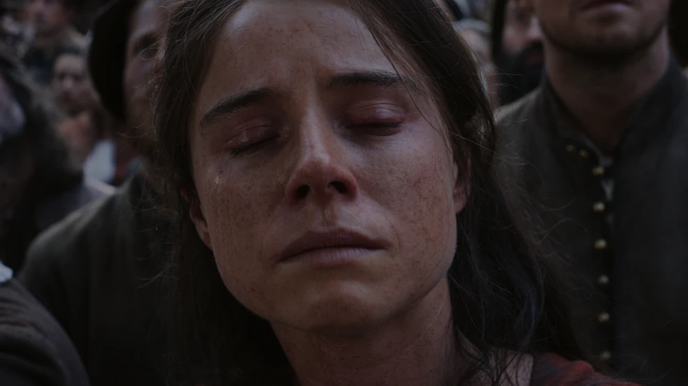 Still frame 219 from Hamnet (2025) directed by Chloe Zhao