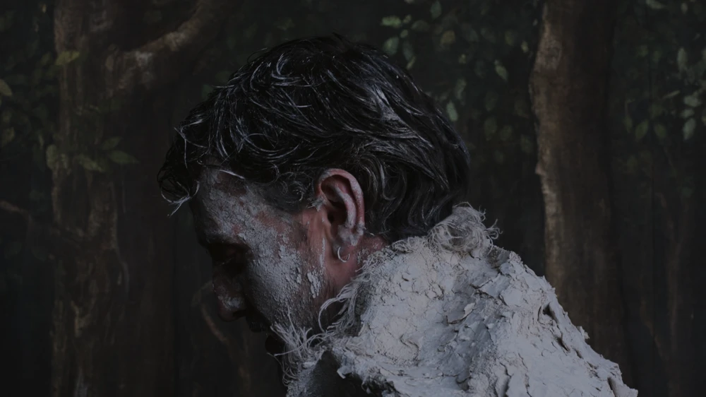 Still frame 221 from Hamnet (2025) directed by Chloe Zhao