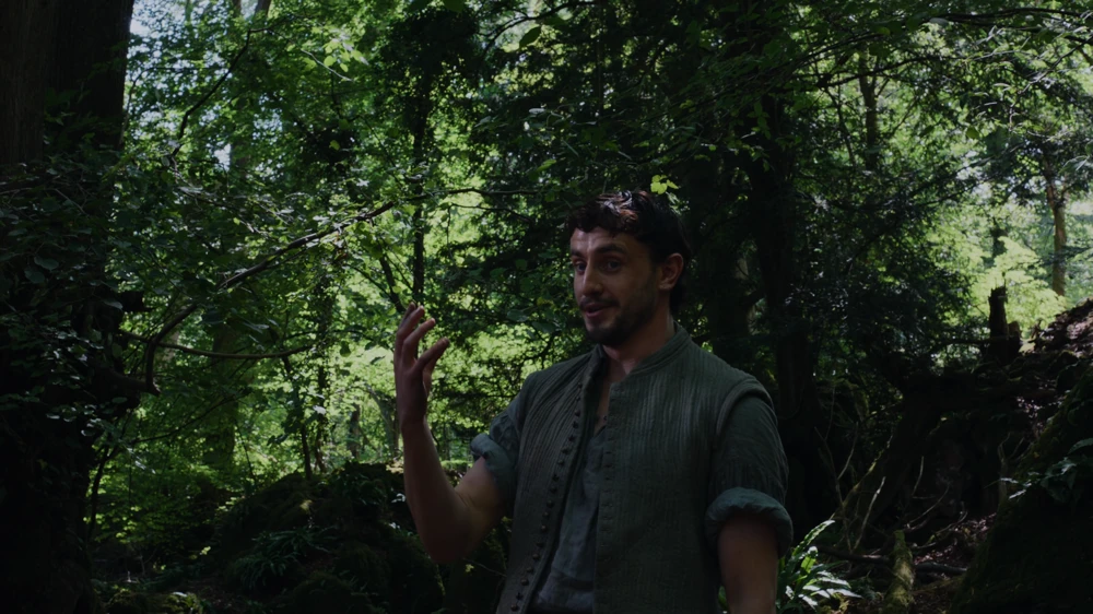 Still frame 29 from Hamnet (2025) directed by Chloe Zhao