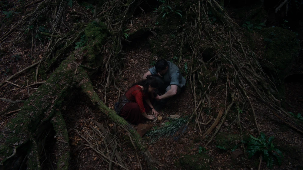 Still frame 36 from Hamnet (2025) directed by Chloe Zhao