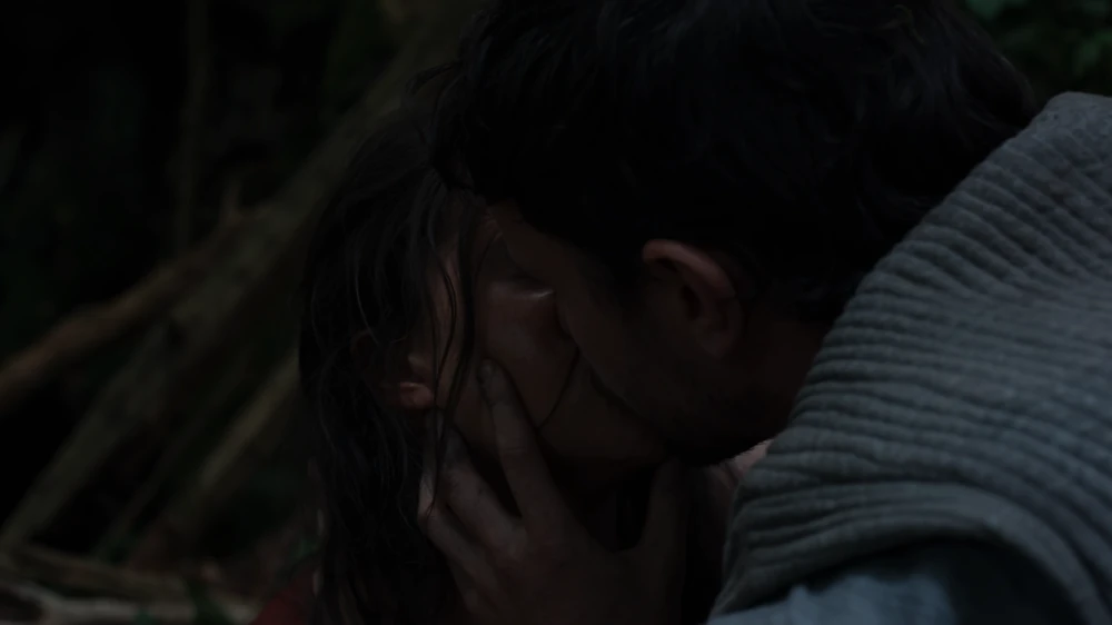 Still frame 38 from Hamnet (2025) directed by Chloe Zhao