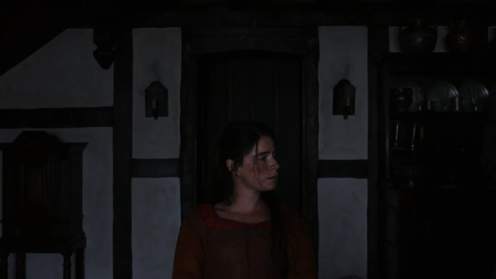Still frame 48 from Hamnet (2025) directed by Chloe Zhao